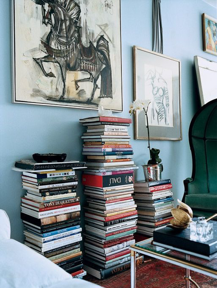 8 Ways Coffee-Table Books Can Be Used As Decor