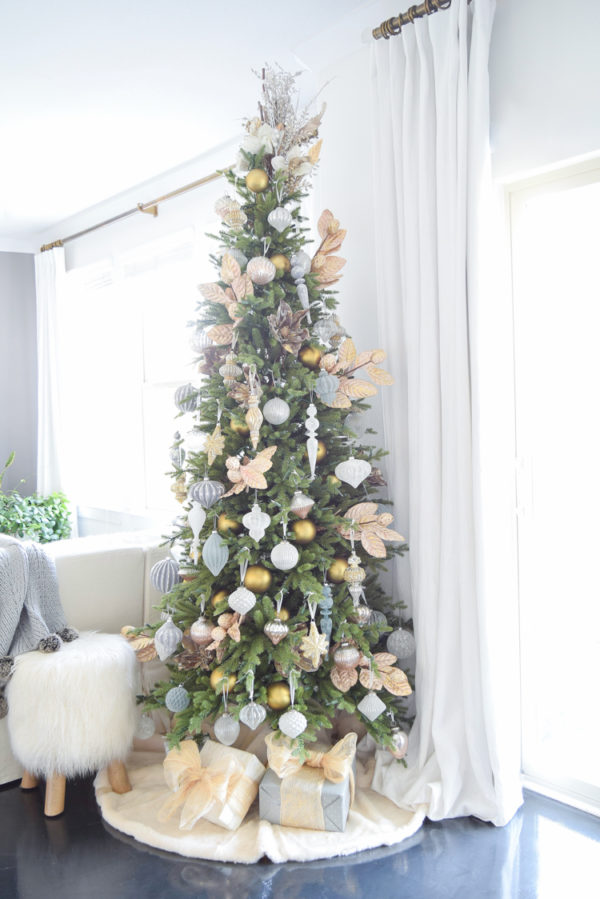 12 Bloggers Of Christmas With Balsam Hill + A Mixed Metal Christmas Tree