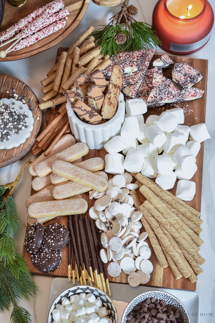 How to Make The Ultimate Hot Chocoalte Charcuterie Board